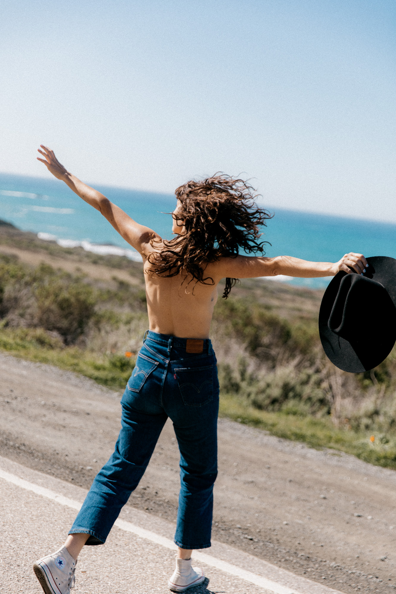 Commercial lifestyle photographer Jenavieve Bel Air's test shoot of a road trip along the coast of Big Sur, California.